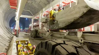 Un outil pour démonter les voussoirs de radier